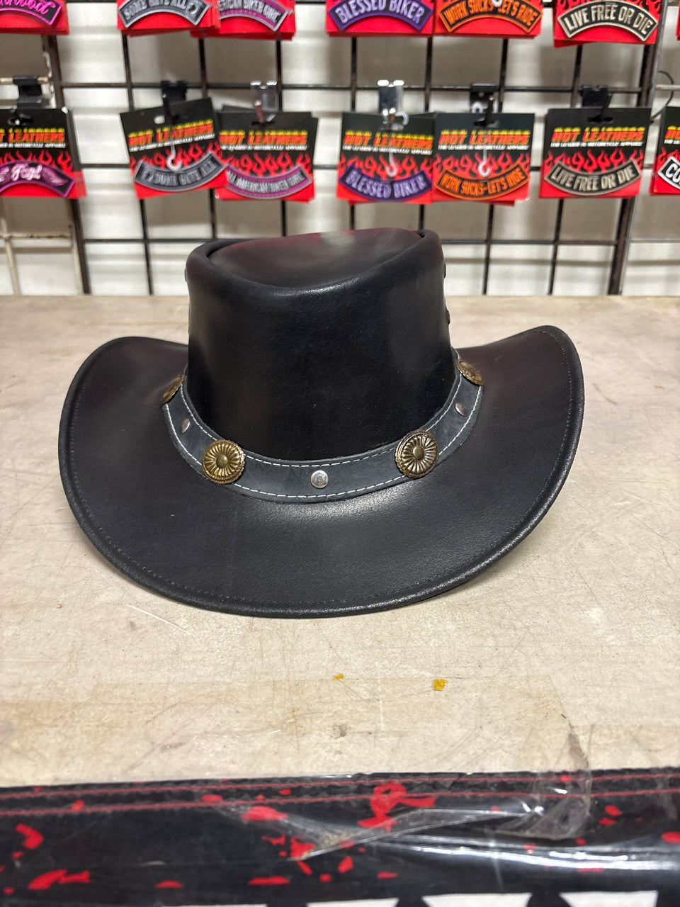 HL80126 VINTAGE WESTERN HAT CONCHO