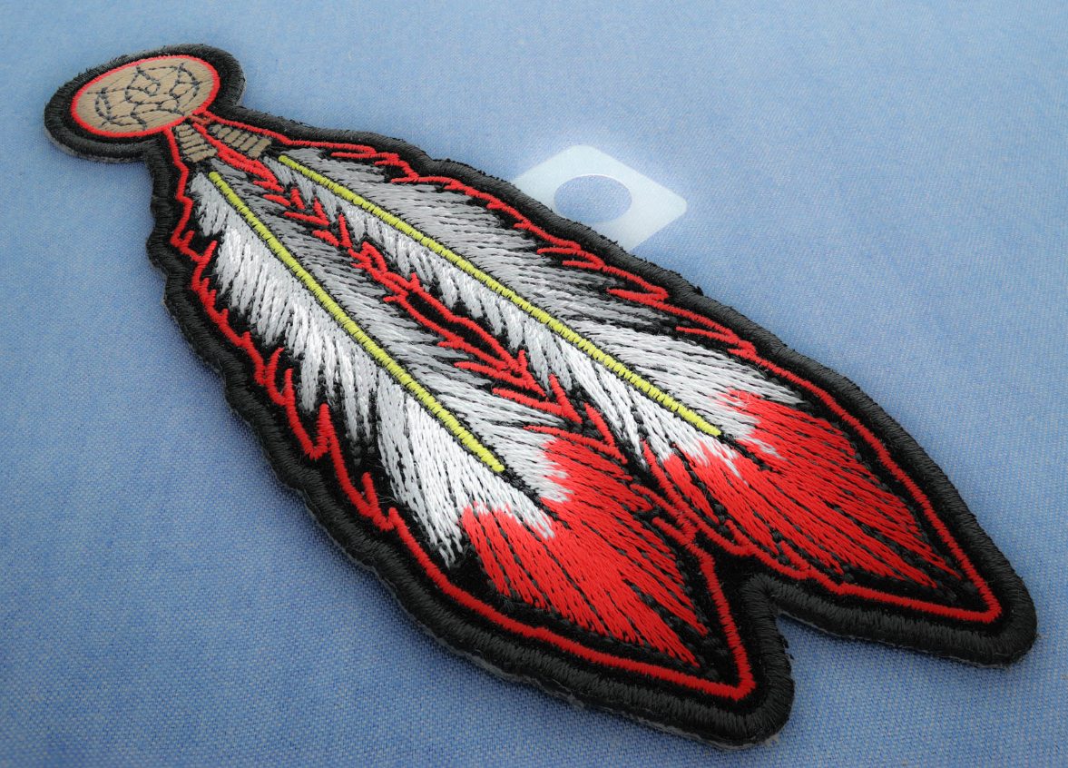 P4320 Red White Feathers Patch - 2.25x6.5 inch