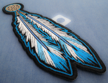 P4321 Blue White Feathers Patch - 2.25x6.5 inch